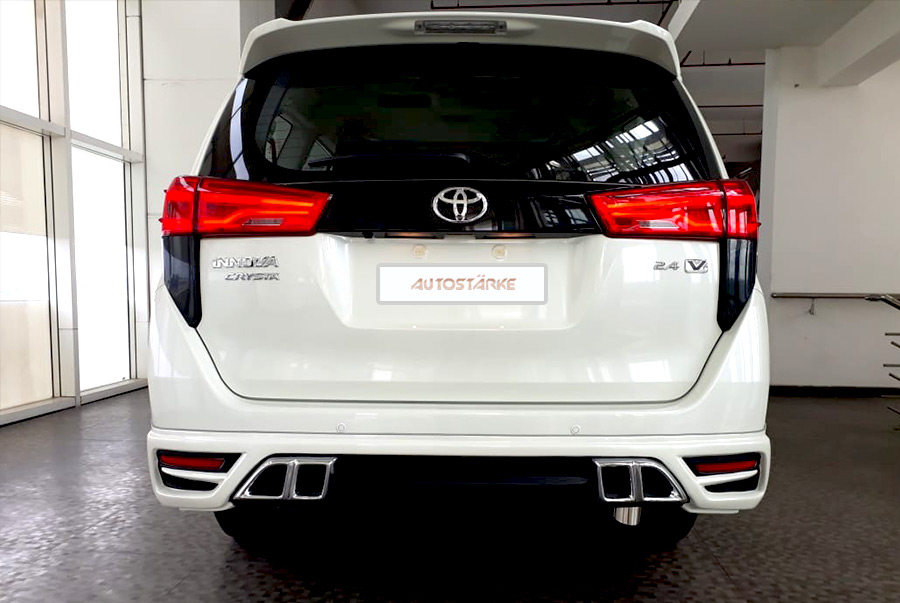 Innova crysta 2021 body kit