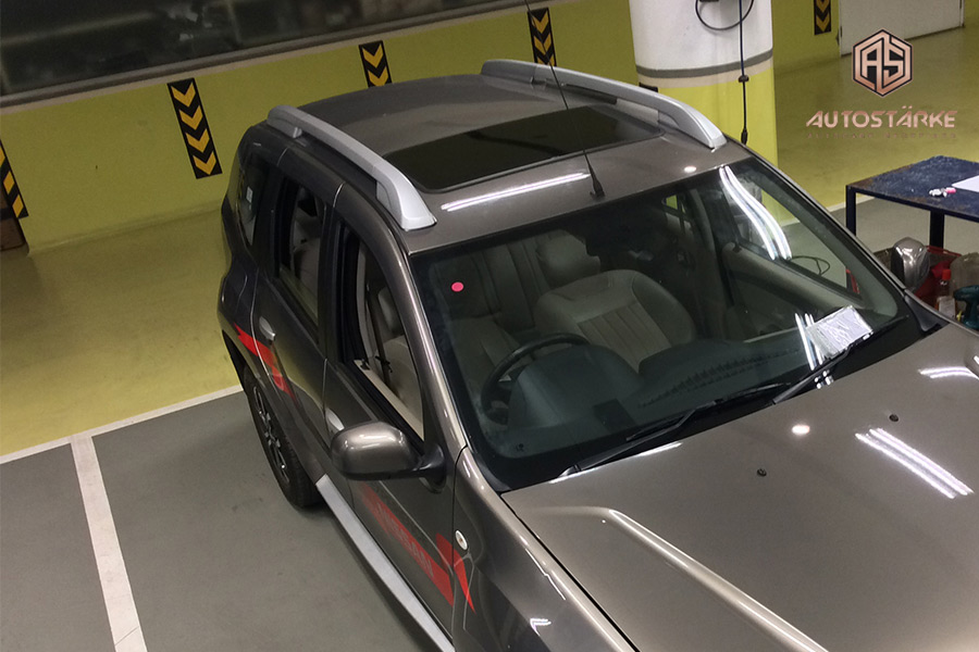Sunroof Nissan