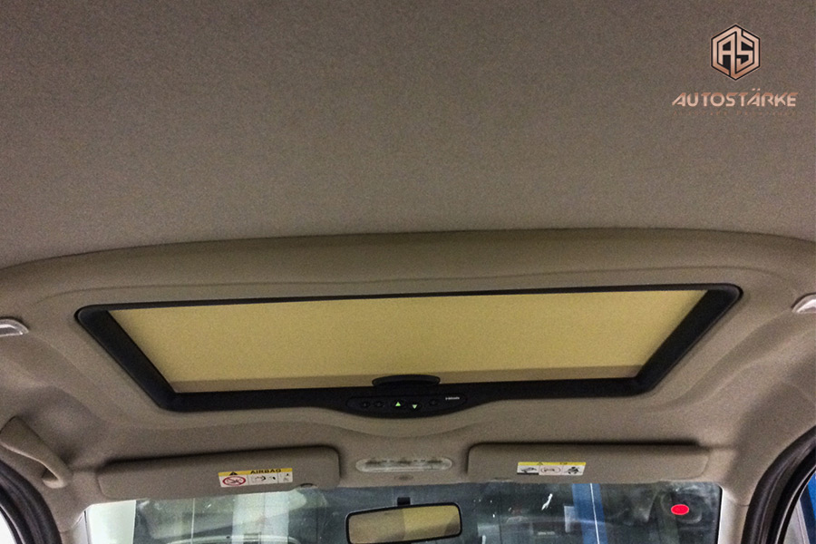 Sunroof Nissan