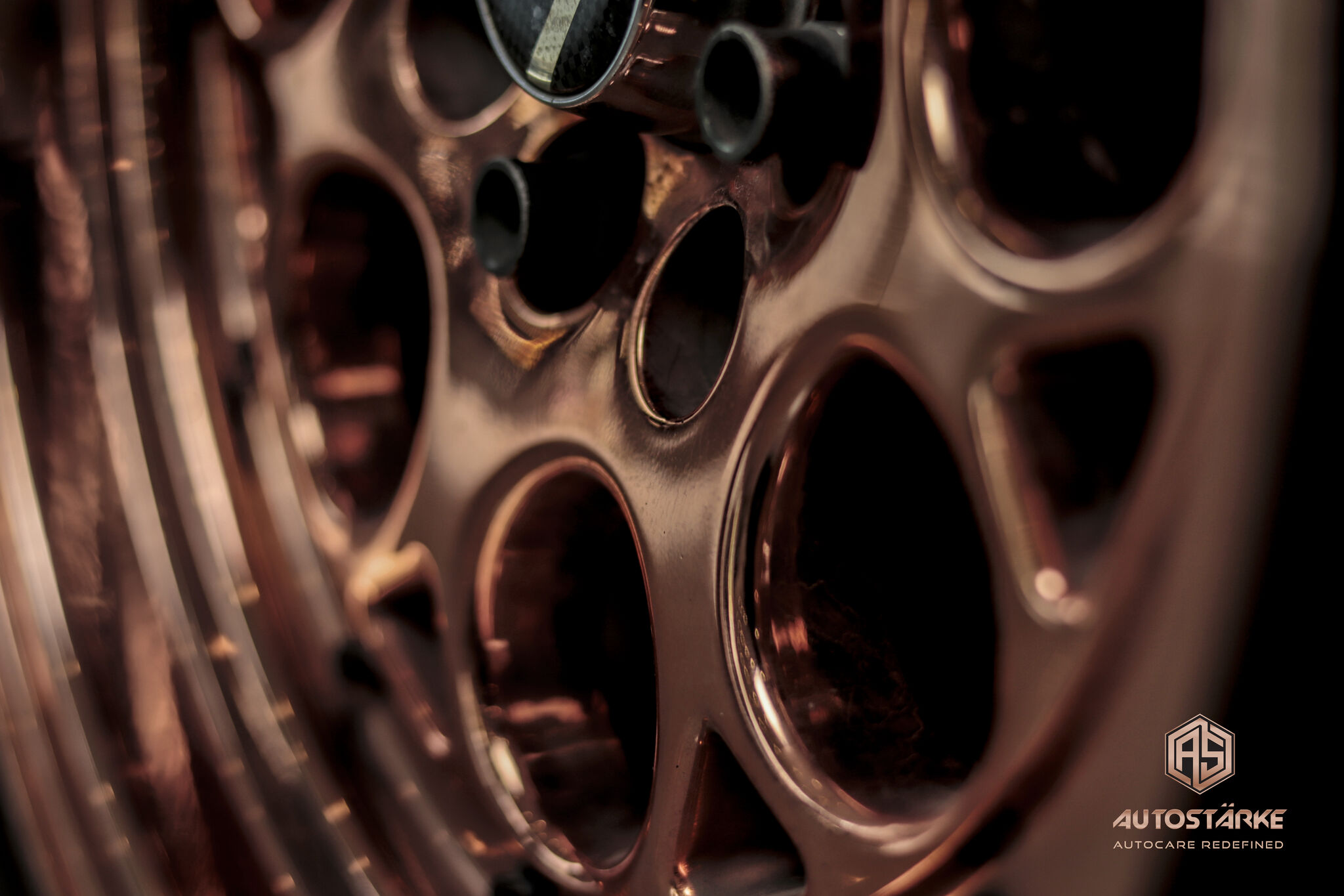 etios liva alloy wheels price