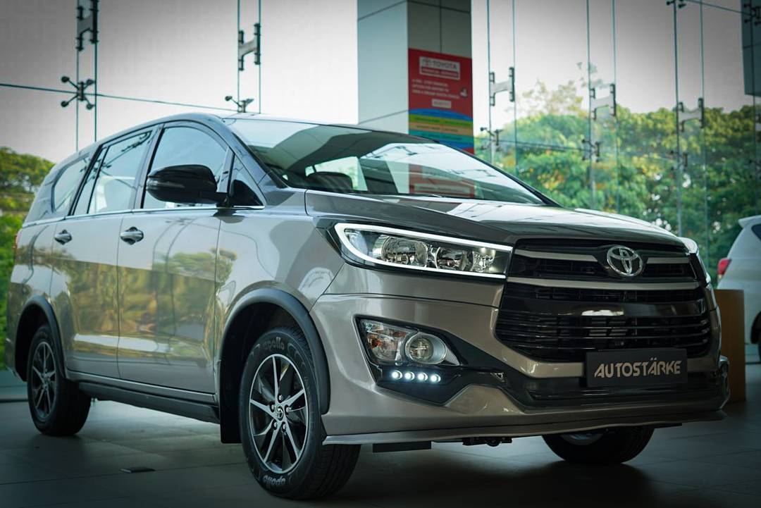 toyota innova crysta body kit original