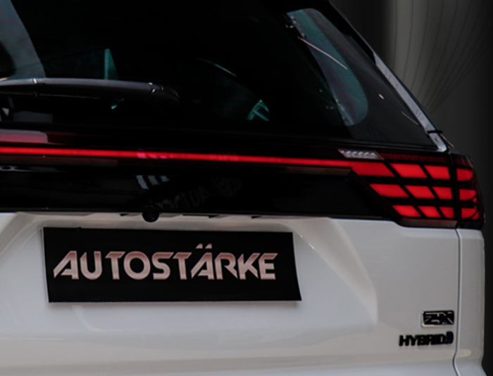 Completed exterior paint job on Innova Hycross by Autostarke