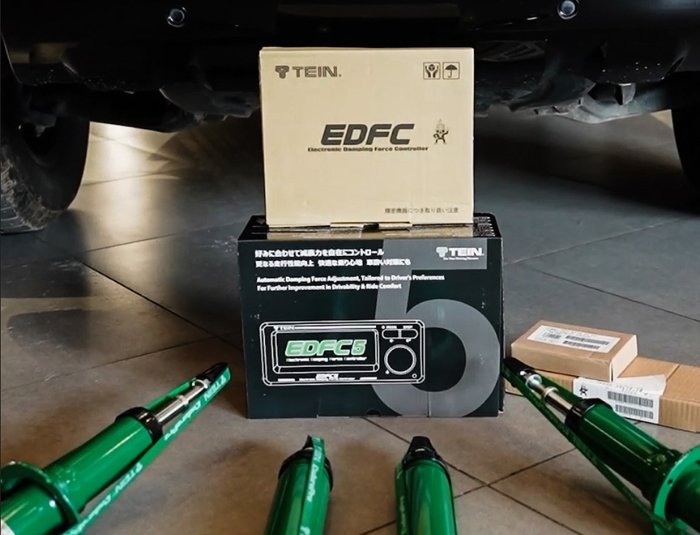 Modified Ford Endeavour with TEIN EDFC suspension