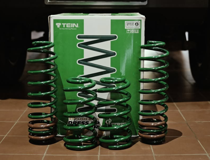 TEIN OE TECH Spring upgrade on Mahindra Thar by Autostarke