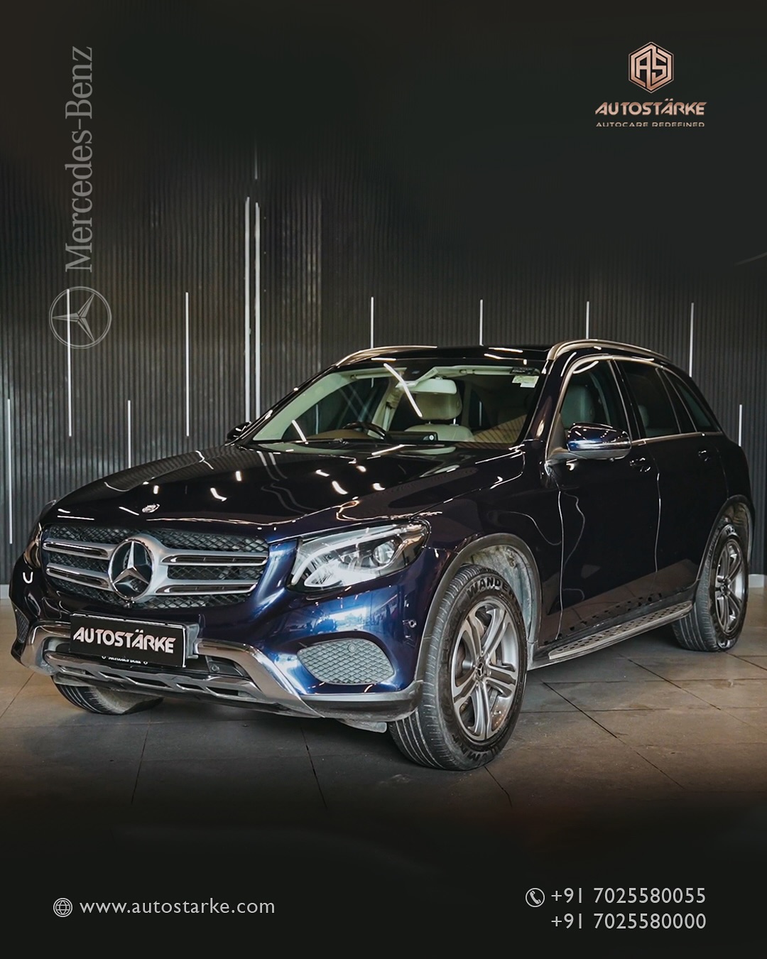 High-quality 3D floor mats installed in the front and rear of a Mercedes-Benz GLC by Autostarke, enh